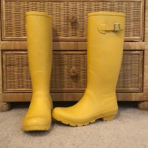 Yellow Nomad Rainboots